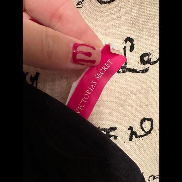 Victoria's Secret Bikini Tube Top - Elevate Your Beach Style - Picture 3 of 3